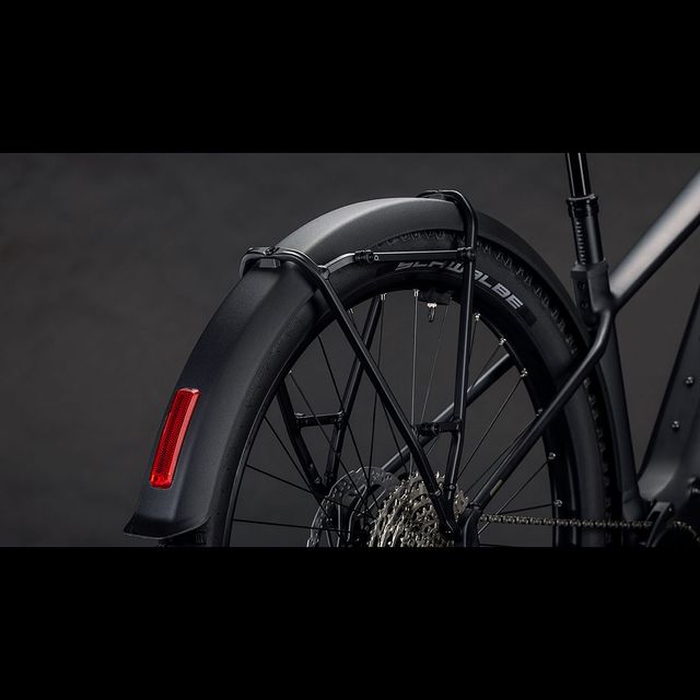 CUBE Reaction Hybrid Pro 800 FE sähköpyörä